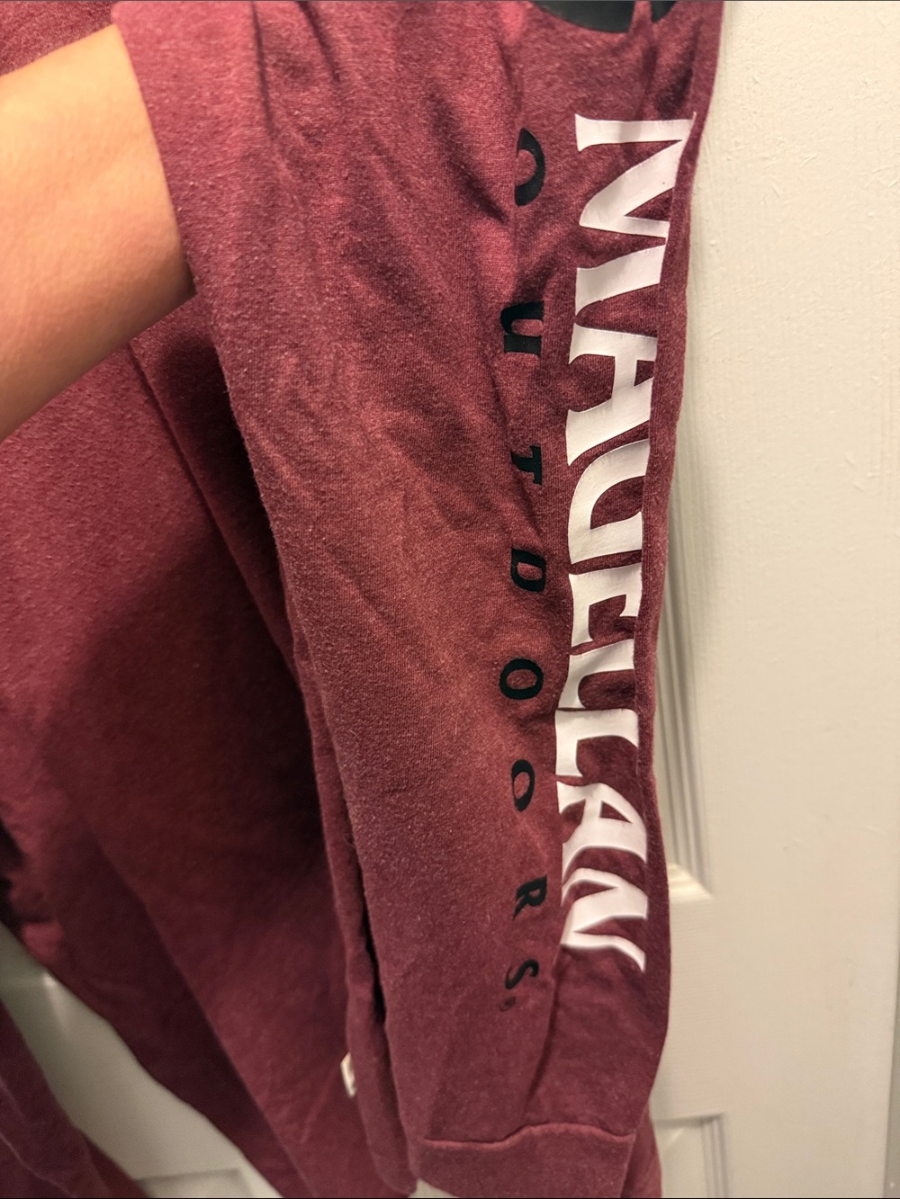Magellan Outdoors Burgundy Long-Sleeve Crewneck Tee - Picture 4 of 5